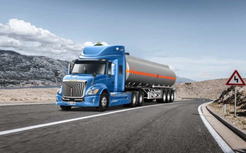 JAC KuaYue V5: The Professional Choice for Hazardous Materials Transportation