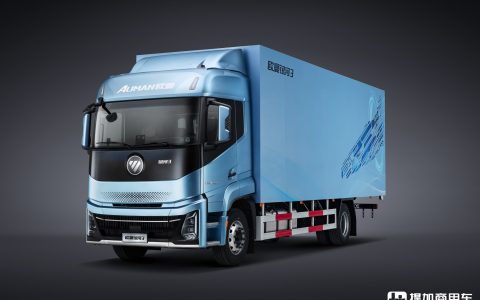 Efficient Intelligent Operation, a Benchmark of Technological Future: The Global Debut of Auman Galaxy 3