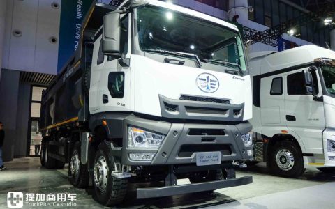 550 HP! Tripod-Inspired Design + Comfortable Interior: What Are the Strengths of FAW TRUCKS’ Export-Model CORTRON CT 550 Dump Truck?
