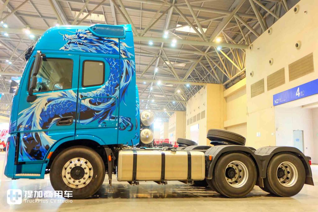 Continuing the Tianlong Legacy? Dongfeng KH Debuts on an All-New Platform – Live Review Reveals What’s Different!