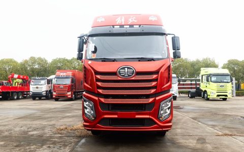 FAW J6V 8×4 Cargo Truck — Take Control of Your Profit on Every Kilometer