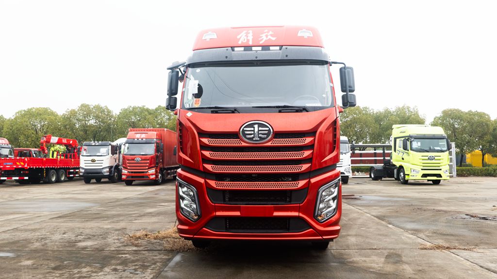 FAW J6V 8×4 Cargo Truck — Take Control of Your Profit on Every Kilometer