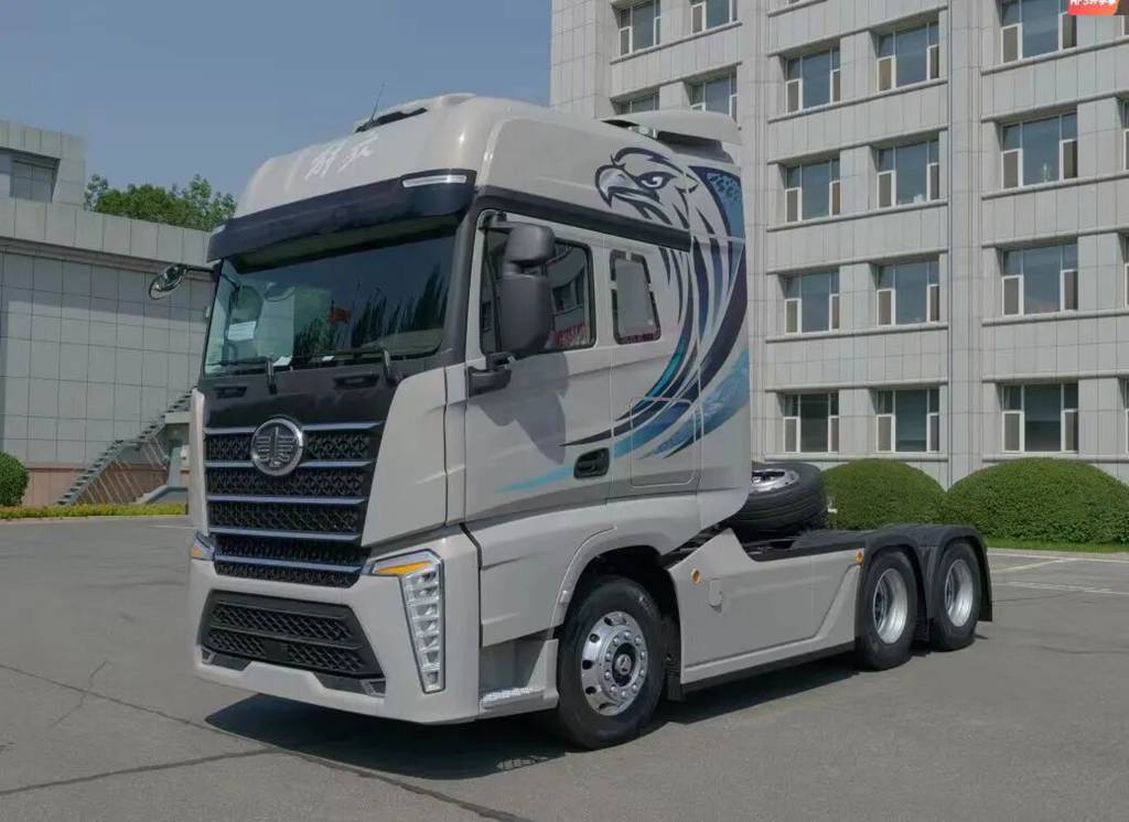 J7 Leader Edition Tractor: Ushering in a New Era of Smart Logistics