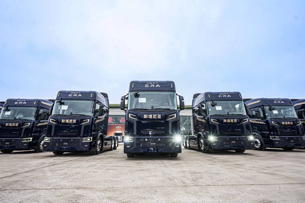 SCANIA NEXT ERA Heavy Truck First Customer Delivery & Delivery Center Inauguration Ceremony Successfully Held