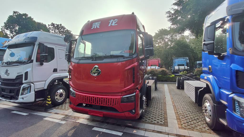 Born from User Needs: Chenglong Yiwei 5 Debuts Nationwide