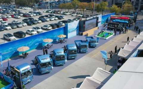 Weichai Multi-Brand Matrix Shines at Yangzhou’s First Green & Intelligent Automotive Carnival