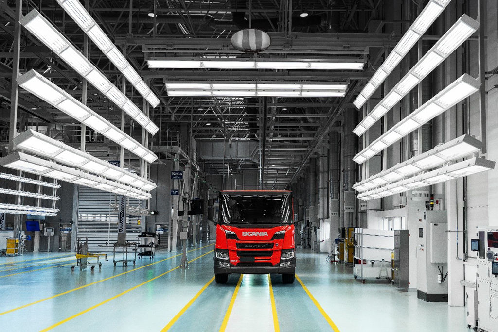 Scania Rugao Industrial Base Delivers First Chassis Units, Empowering Local Special Vehicle Customers with Greater Speed and Efficiency