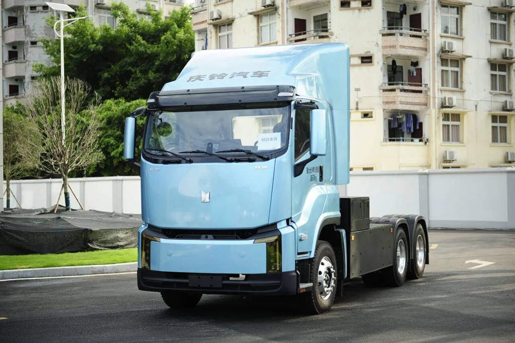 Full Value Proposition! Qingling Lingjie Ultra-fast Charging Heavy Truck — The Top Choice for Truckers to Boost Profitability