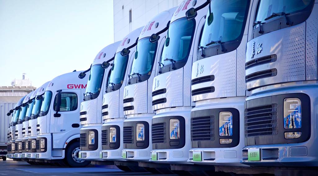 Great Wall Heavy‑Duty Trucks Delivered in Bulk to SF Express, Jointly Building a New Model for Zero‑Carbon Express Logistics