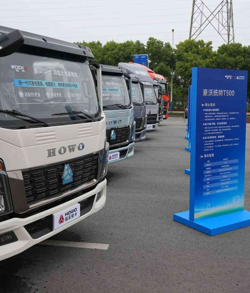 Weichai & Sinotruk Present New Choices for the Light-Duty Truck Industry