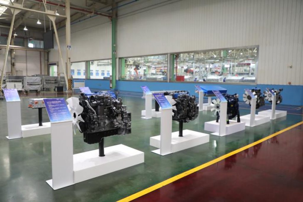 Weichai & Sinotruk Present New Choices for the Light-Duty Truck Industry