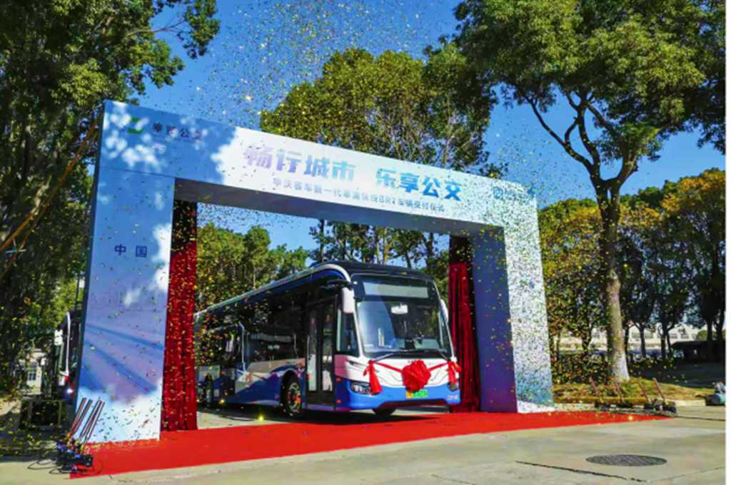 SAIC Commercial Vehicles Joins Five Brands to Celebrate SAIC Motor’s 100 Millionth customers