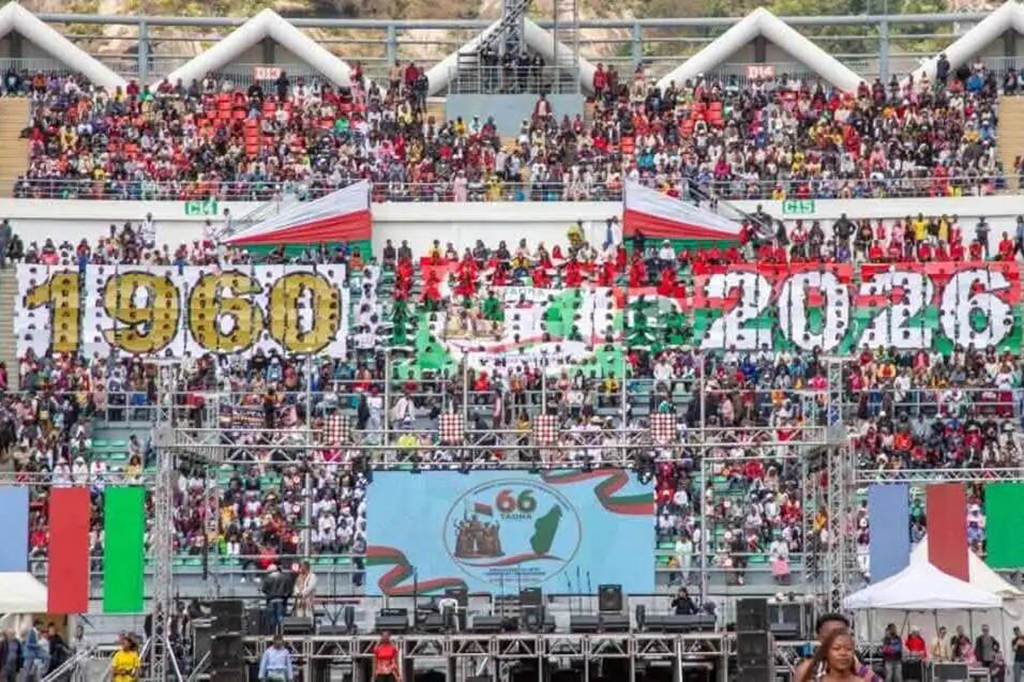 From Single Vehicles to National Festival Partner for the Whole City: BAIC FOTON Provides Dual-line Support for Madagascar’s National Day