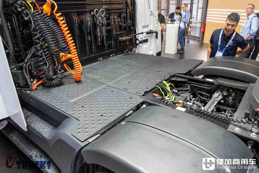 IAA 2026: The World's Most Advanced Electric Truck? Actually Full of Compromises — In-Depth Review of the Tesla Semi