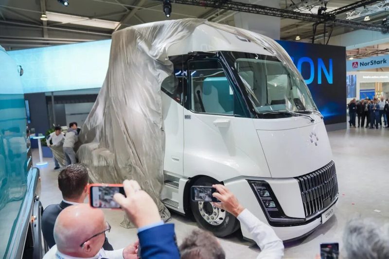 Entering the Megawatt Ultra-Charging Era: Foton Officially Launches the CAVAN BEACON in Hannover