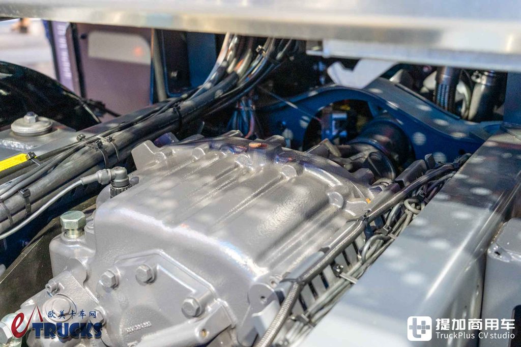 IAA 2026: Scania's Thousand-Ton King Has Arrived! 8x6 Drive with a 770 hp V8 — In-Depth Review of the 770 S Heavy-Haulage Tractor