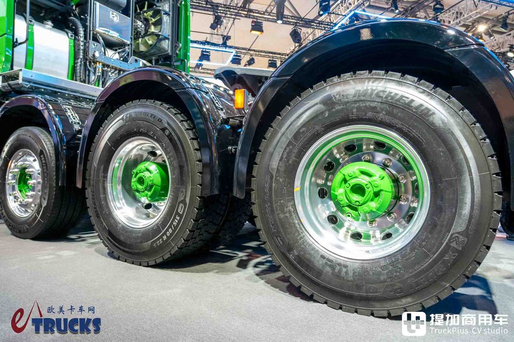 IAA 2026: Scania's Thousand-Ton King Has Arrived! 8x6 Drive with a 770 hp V8 — In-Depth Review of the 770 S Heavy-Haulage Tractor