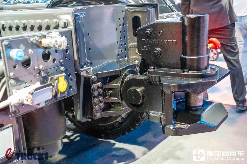 IAA 2026: Scania's Thousand-Ton King Has Arrived! 8x6 Drive with a 770 hp V8 — In-Depth Review of the 770 S Heavy-Haulage Tractor