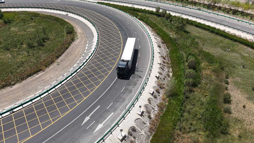 NEXT ERA Heavy Truck: Running Profitable Chinese Roads with a “Chinese Heart”