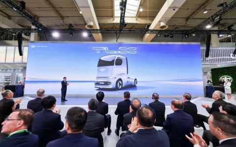 FAW Jiefang Unveils the TL.X Forward-Looking Concept Truck at IAA Transportation 2026