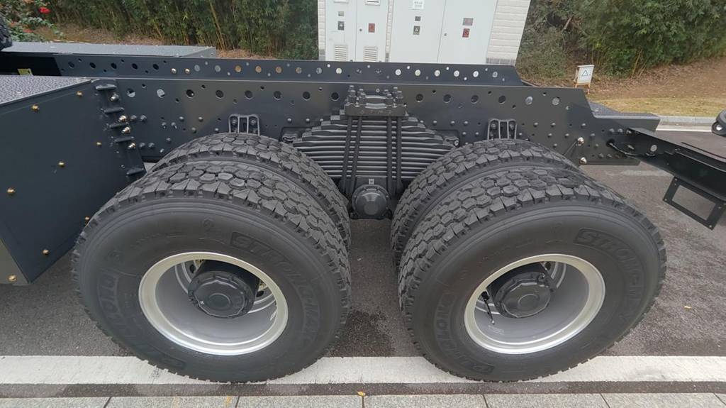 The New Energy Dump Truck Era Has Arrived: Chenglong H7 6×4 Takes the Lead with Three Hard-core Strengths