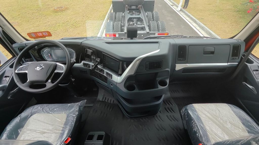 The New Energy Dump Truck Era Has Arrived: Chenglong H7 6x4 Takes the Lead with Three Hard-core Strengths