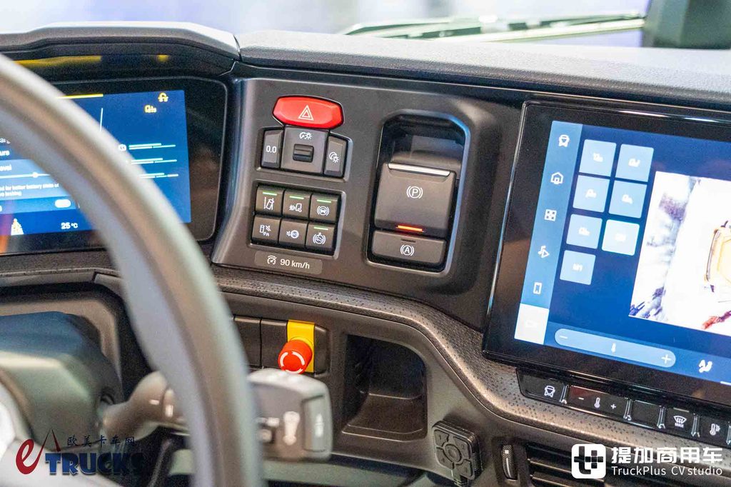 IAA 2026: The Familiar Scania, With a Different "Low Profile": In-Depth Photo Review of the 30 L Pure-Electric Low-Entry Truck