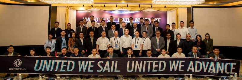 First Vehicle Rolls Off Dongfeng’s Southeast Asia Localized Plant for Medium & Heavy Commercial Vehicles, Embarking on a New Journey!