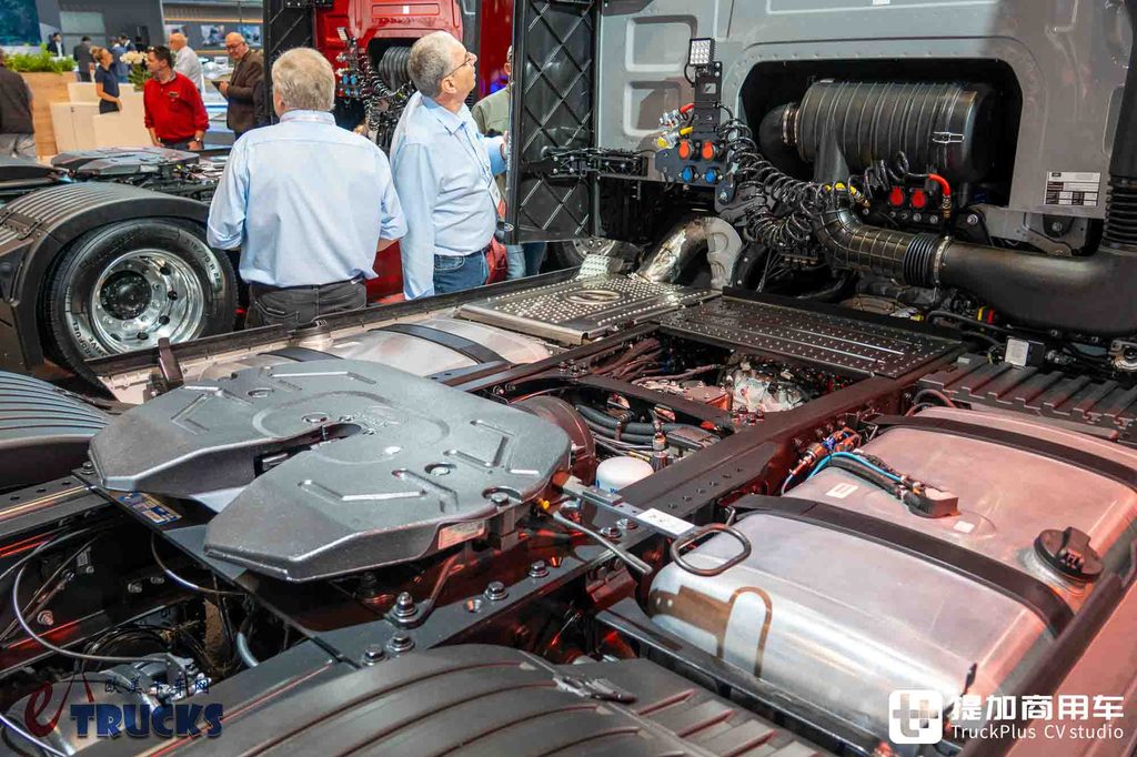 IAA 2026: The Eighth of Europe's Truck "Seven Sisters"! The Cheapest New Truck in Europe? In-Depth Photo Review of the Ford F-MAX