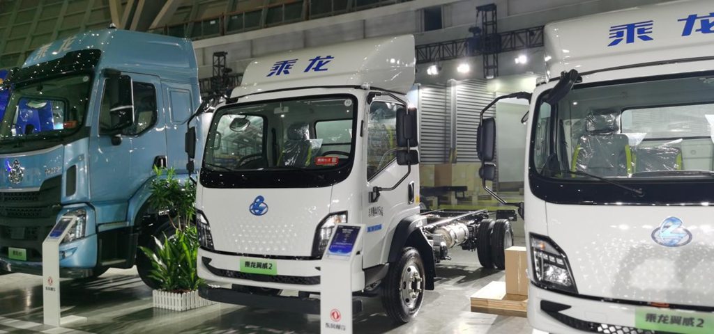 420 km Range + 16-Minute Fast Charging: Chenglong EV2 Electric Light Truck Leads Urban Distribution