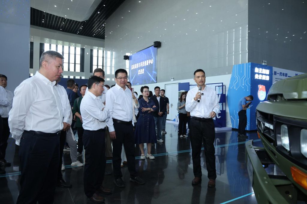 Dongfeng Commercial Vehicles Sci-Tech Innovation Center Officially Opens, Anchoring a New Journey of Independent R&D