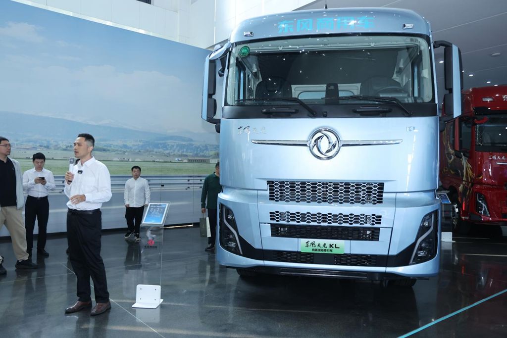 Dongfeng Commercial Vehicles Sci-Tech Innovation Center Officially Opens, Anchoring a New Journey of Independent R&D