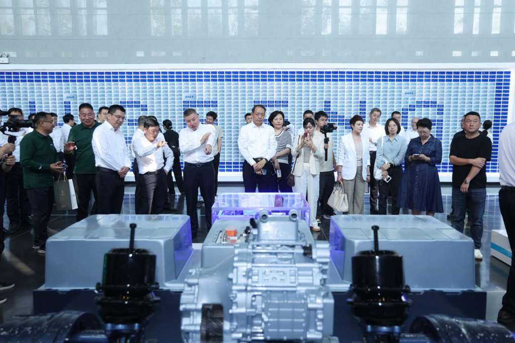 Dongfeng Commercial Vehicles Sci-Tech Innovation Center Officially Opens, Anchoring a New Journey of Independent R&D