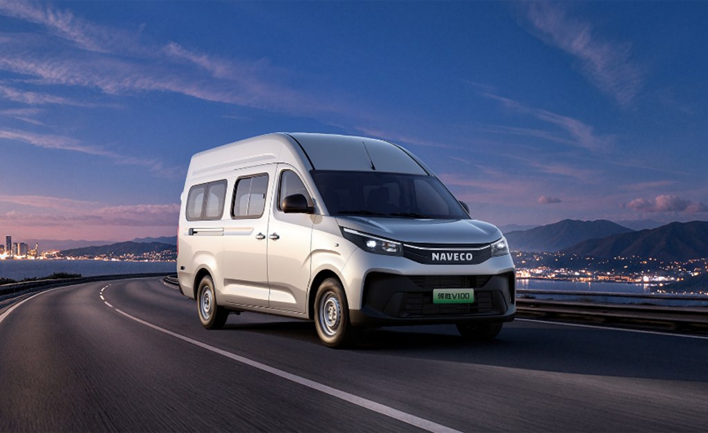 NAVECO Lingsheng V100 Officially Launched, Starting at RMB 127,800 — Defining a New Standard for New-Energy Wide-Body Light Buses