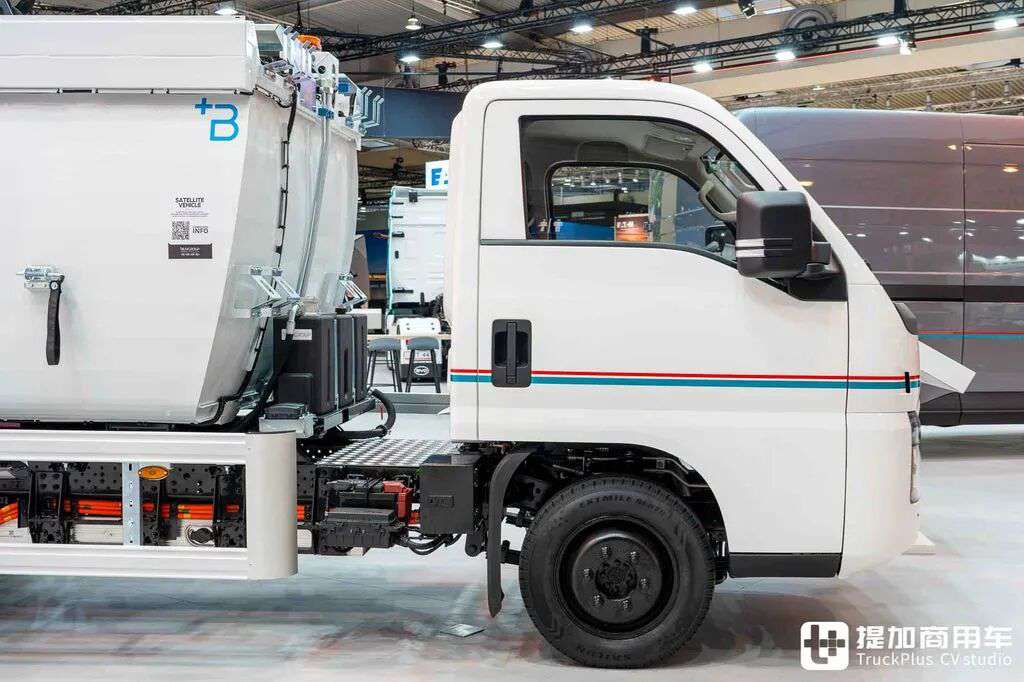 Is BYD's T4 Light Truck Headed for Europe? The Overseas T35 Makes Its Hanover Debut