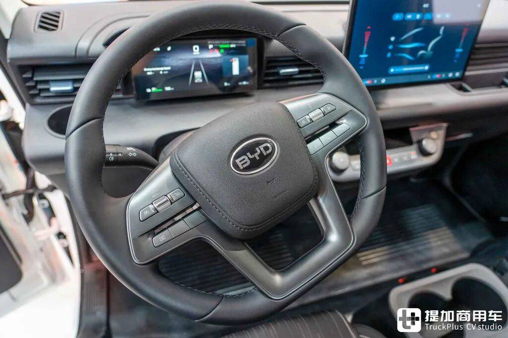Is BYD's T4 Light Truck Headed for Europe? The Overseas T35 Makes Its Hanover Debut
