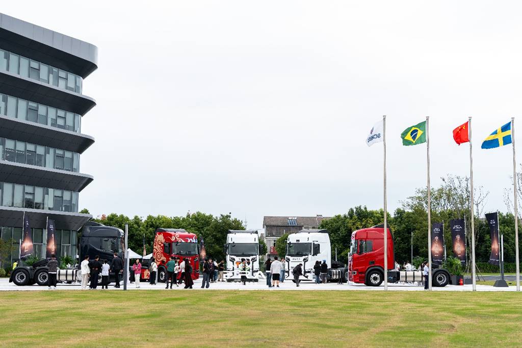 Filling Niche Scenarios Without Betting on a Single Track — NEXT ERA Trucks Calibrates Its China Pace